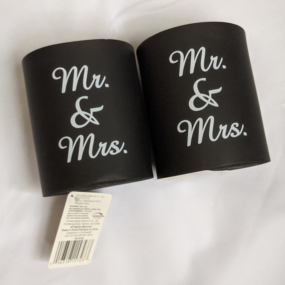 NWT Mr. & Mrs. Drink Cozy